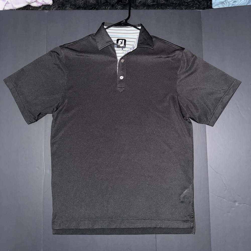 Men's Small FootJoy Performance Golf Polo Black Collared Short Sleeve Logo